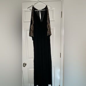 Black maxi dress w/ design sleeves